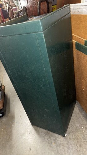 Mills original stands - stands, very