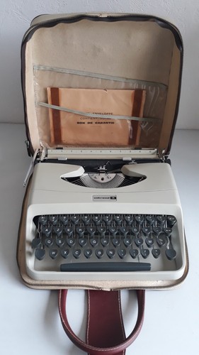 Machine ecrire underwood 18 - ecrire,