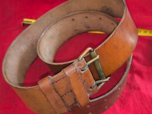 Superbe ceinturon 1905 cuir