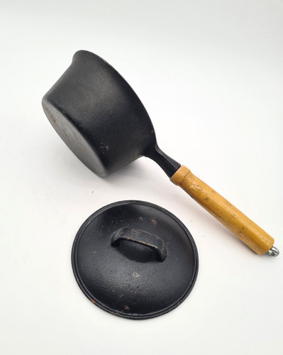 Ancienne casserole fonte - ancienne,