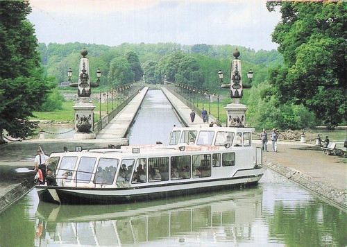 Briare bateau mouche le - le,