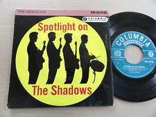 DISQUE 45T THE SHADOWS   " SPOTLIGHT ON THE SHADOWS "