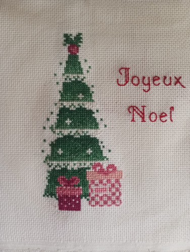 Broderie point croix sapin - croix,