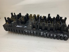 443941822B boite à fusibles AUDI 80/100 cabriolet