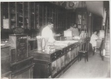 75 PARIS CPSM magasin SENNELIER en 1900 3 quai Voltaire 7eme arrondissement