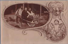 Chine, Hommes transportés dans un brouette, Vintage print, ca.1900, Carte postal