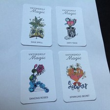LOT  de 4 CARTES A PARFUMER