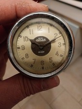 Montre voiture ancienne - voiture,