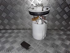 2014 FORD FOCUS POMPE à