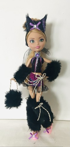 Poupée ever after high - after,