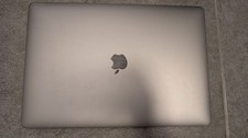 Apple MacBook Pro 15'' 256Go SSD, 16 Go Ram, Core i7 2,6 Ghz Gris Sideral FR