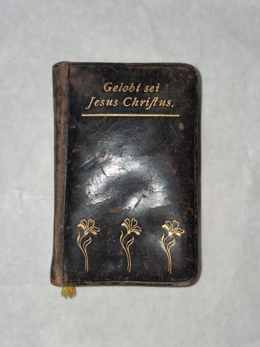 Ancien livre prières - livre,