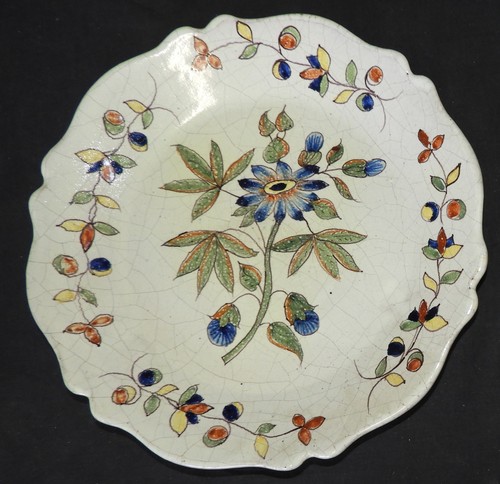 Assiette ancienne - , cm)