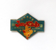 RNT 10/ pin's chat Joué Club