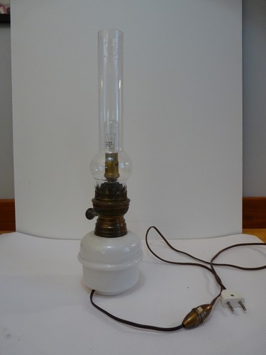 Lampe pétrole matador - lampe,