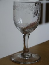 BACCARAT 1 ANCIEN VERRE A LIQUEUR CRISTAL MODELE LOUIS XV ht 8 cm signé