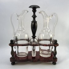 Huilier vinaigrier à carafes