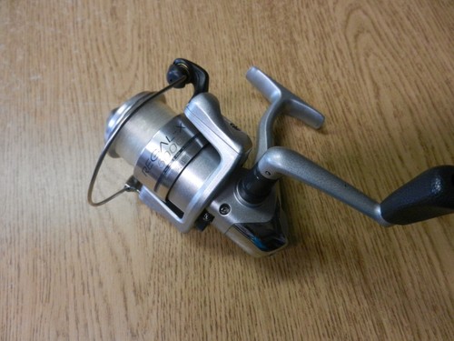 Daiwa regal 2500 spinning - daiwa,