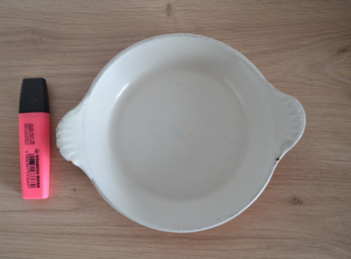 Ancien plat creuset pour - le,