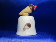 Dé à coudre de collection céramique décor "cornet de glace"