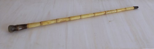 Canne ancienne façon bambou