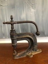 Ancienne petite presse - presse, a