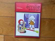 Domitille de PRESSENSE Émilie et le cirque  Or et bleue