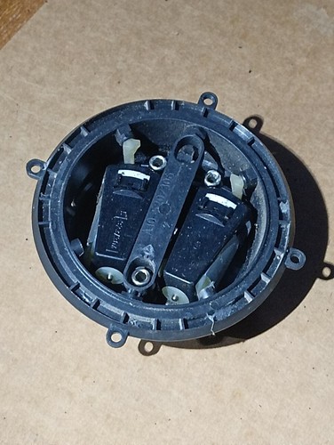 Servo moteur rétroviseur - servo-moteur,