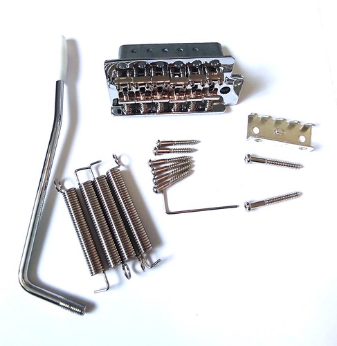 Vibrato strat chrome - strat,
