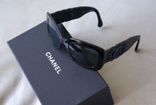CHANEL SUPERBE LUNETTES DE