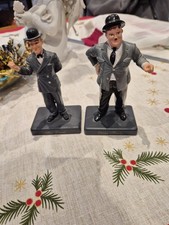Lot statuette laurel - de,