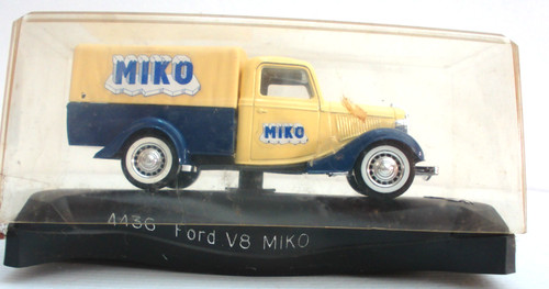 Voiture camion metal - metal, v8