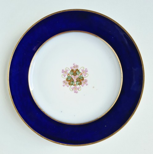 Assiette porcelaine décor