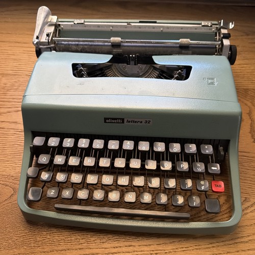 Olivetti lettera vtg - 32,
