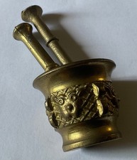 Mortier pilons antique - et,
