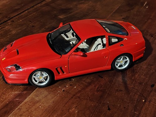 Ferrari 550 maranello - 550,