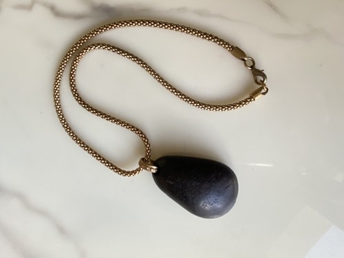 Collier avec pendentif