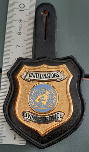 Insigne badge united nations - united,