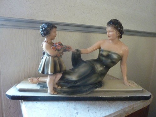 Femme enfant art - la,