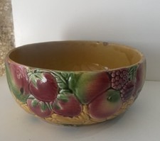 ANCIEN SALADIER EN BARBOTINE