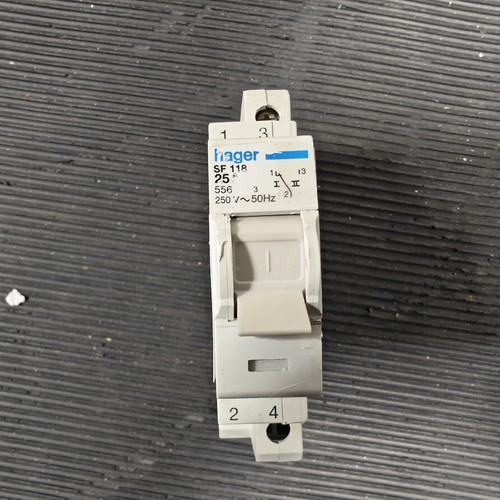 Relais hager sf118 25a - sf118,