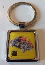 Porte clé en métal FIAT 500 jaune neuf