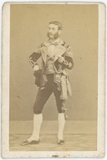 CDV circa 1865. Acteur en costume de torero par Brion à Marseille.