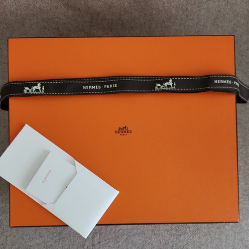 Hermes grande boîte pour - grande,
