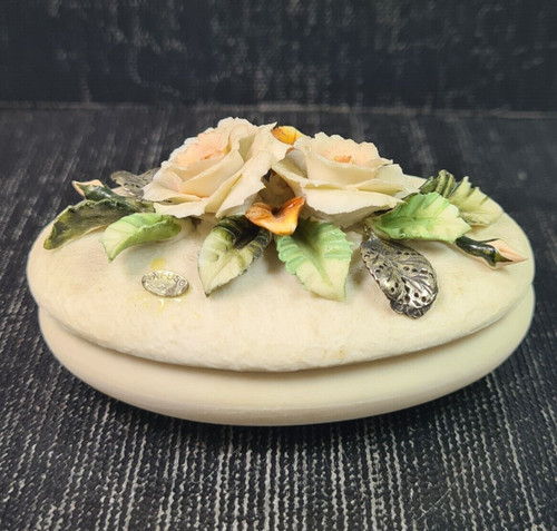 Boîte ovale porcelaine - boîte,