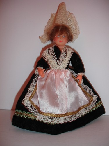 Poupée folklorique - poupée,