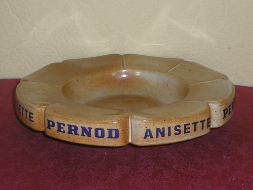 Cendrier vintage pernod - cendrier,