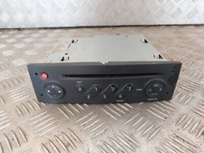 AutoRadio CD - RENAULT MEGANE II (2) PHASE II (2) - Référence : 8200607918