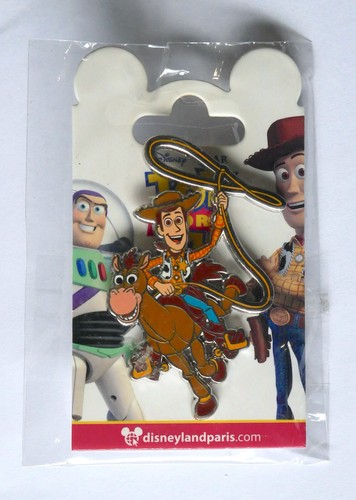 Pin toy story woody - woody, out