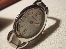 Montre femme RODANIA swiss made bracelet très court